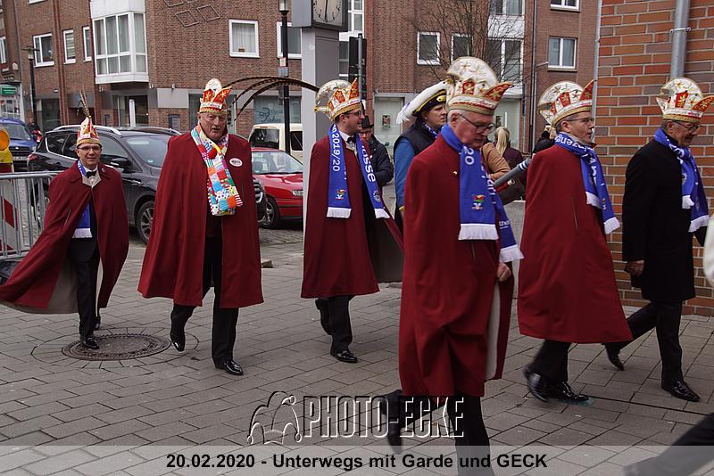 060.jpg