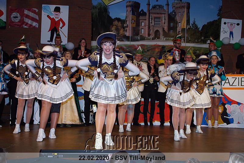 070.jpg